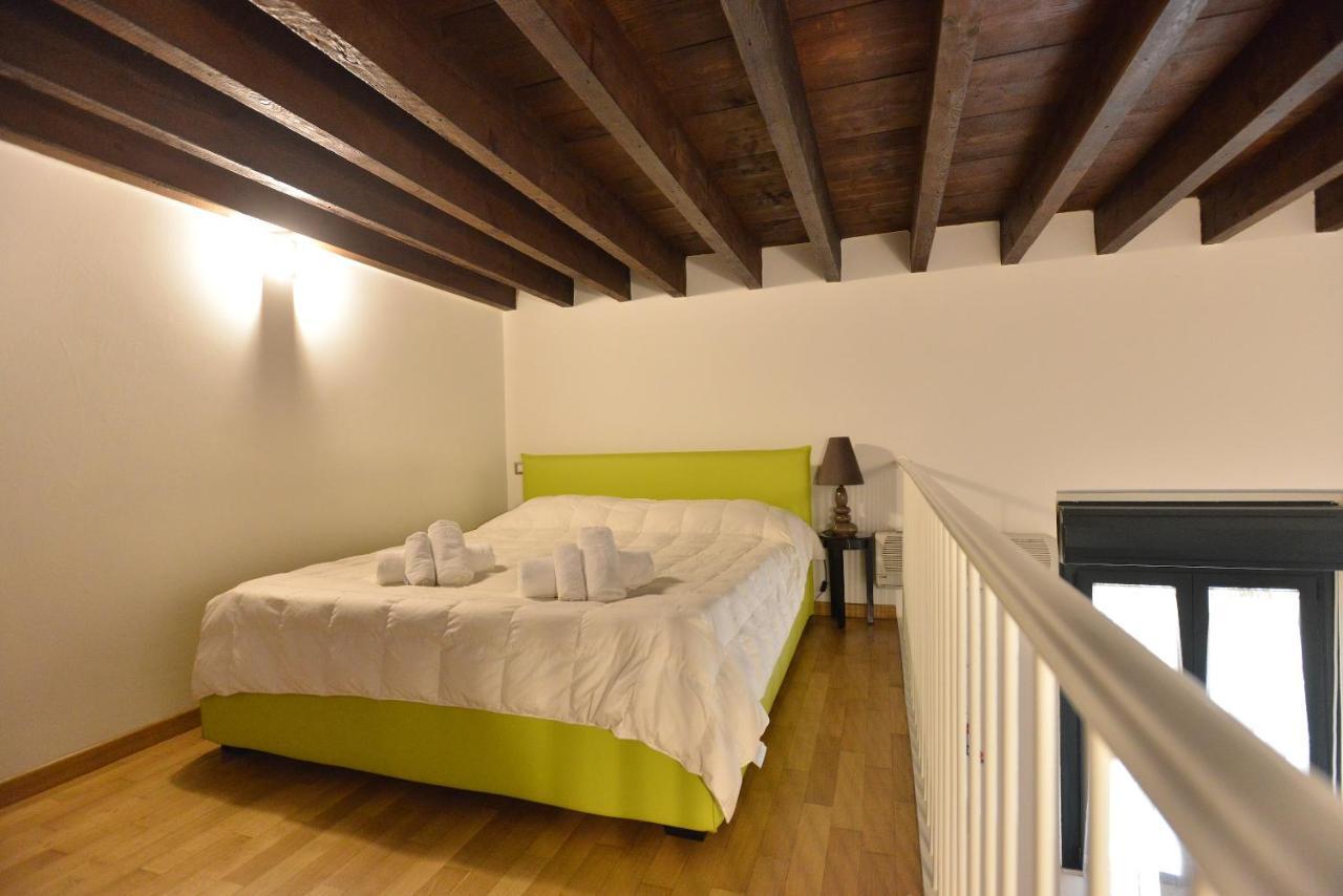 Izzhome City Center Cozy カリアリ エクステリア 写真
